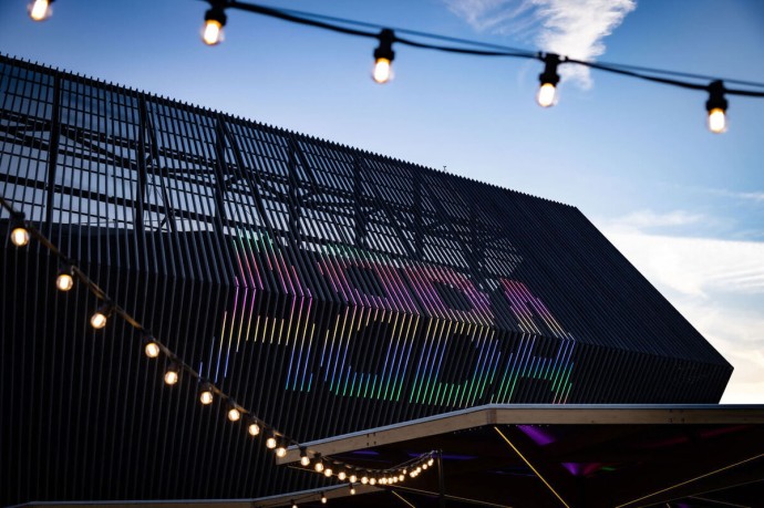 Германия — ABBA, Мерц и «четвертый рейх» Германия — ABBA, Мерц и «четвертый рейх»