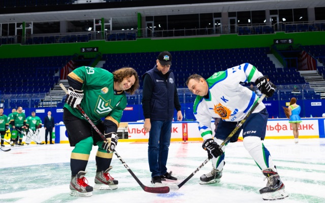 В Уфе стартовал IV сезон Башкирской хоккейной лиги В Уфе стартовал IV сезон Башкирской хоккейной лиги