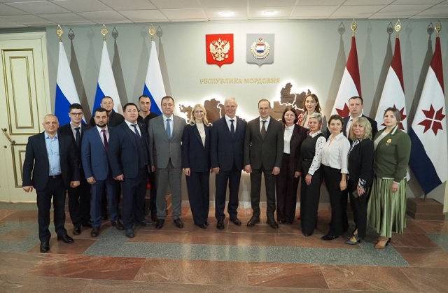 Артем Здунов и Владимир Сальдо обсудили вопросы взаимодействия