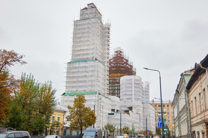 Сергей Собянин: Началась реставрация фасадов Богоявленского собора в Елохове