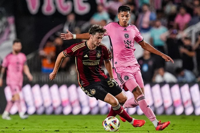 Клуб Миранчука уволил главного тренера Клуб Миранчука уволил главного тренера