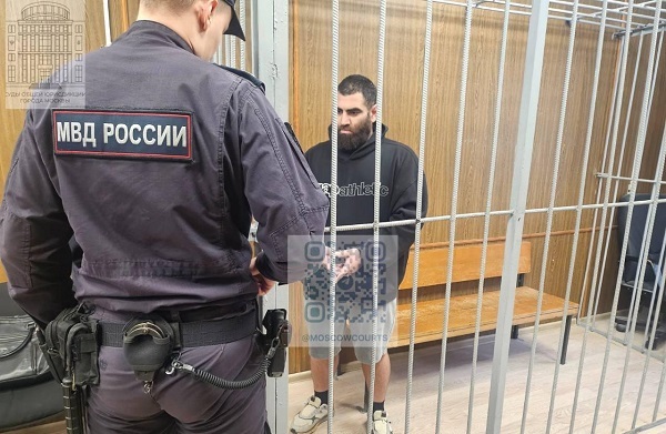 Таганский суд Москвы продлил арест блогеру Арсену Маркаряну