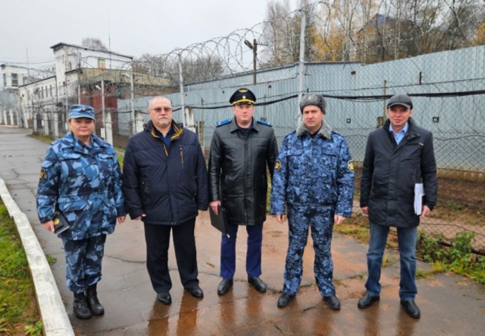 Прокуратура и омбудсмен проверили условия содержания осужденных в колонии №5