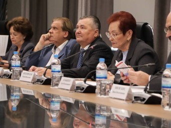 ​Валерий Сухих представил законодателям научно-технологический потенциал Пермского края