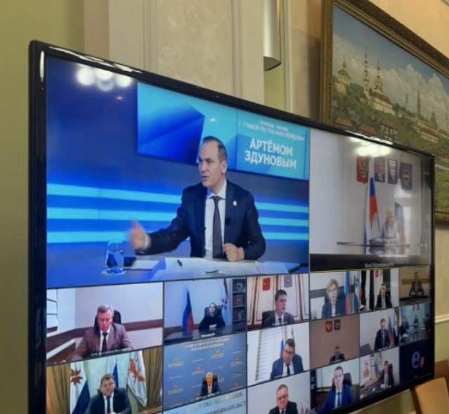 Мэр Саранска сообщил о начале работы над решение вопросов, поступивших на прямую линию Главы РМ Мэр Саранска сообщил о начале работы над решение вопросов, поступивших на прямую линию Главы РМ