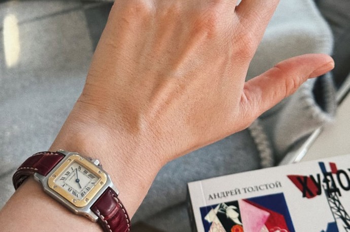 Жена рэппера Басты стала владелицей первых в мире настоящих наручных часов Жена рэппера Басты стала владелицей первых в мире настоящих наручных часов