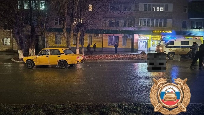 В Башкирии 70-летний мужчина погиб под колесами «семерки»