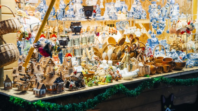 В Петербурге планируют ввести знак качества для городских сувениров В Петербурге планируют ввести знак качества для городских сувениров