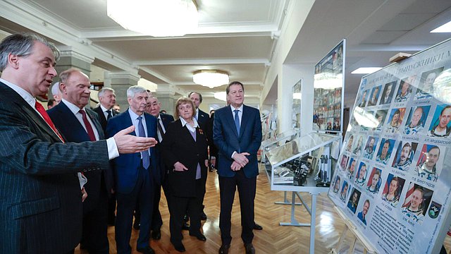 В Государственной Думе открылась выставка, посвященная достижениям отечественной космонавтики В Государственной Думе открылась выставка, посвященная достижениям отечественной космонавтики