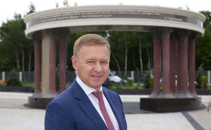 Мэр Сергей Надсадин поздравил южносахалинцев с Днем города