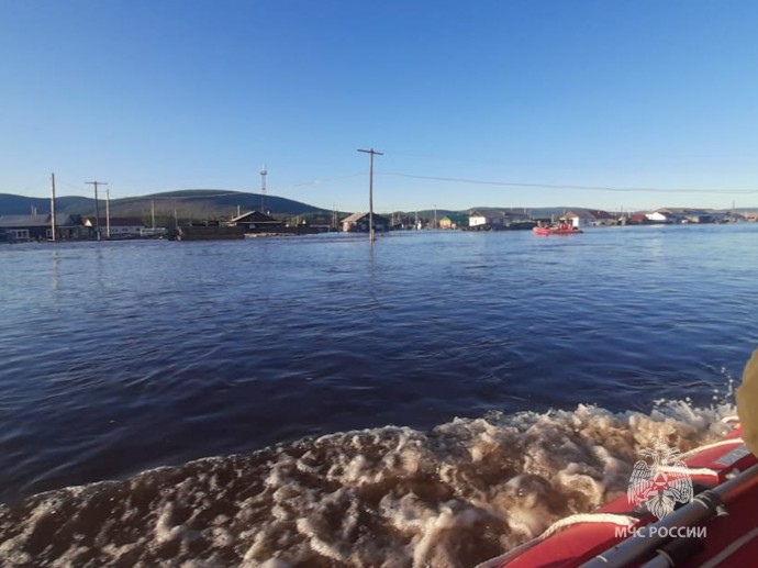 В Оймяконском районе Якутии населённые пункты освобождаются от воды