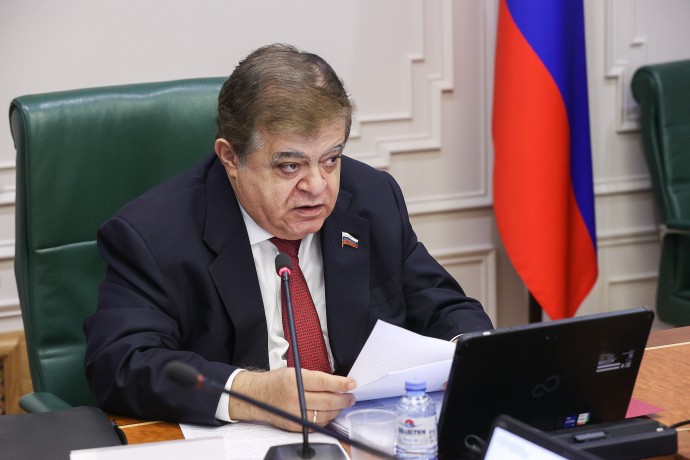 В СФ считают, что только РФ и США могут остановить ирано-израильский конфликт