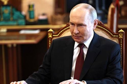 Владимир Путин объявил пасхальное перемирие