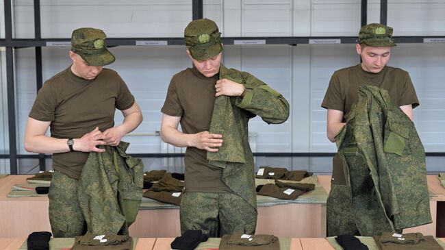 Набранные осенью призывники будут служить только в России, заявил Генштаб Набранные осенью призывники будут служить только в России, заявил Генштаб