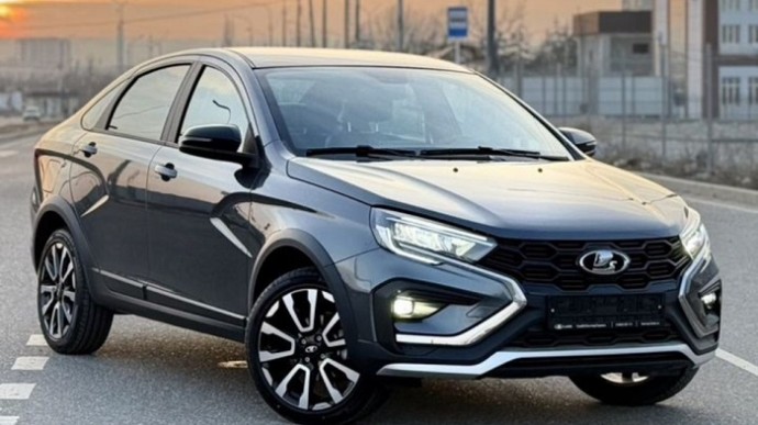 «АвтоВАЗ» начал продажи Lada Vesta с дистанционным запуском и бесключевым доступом
