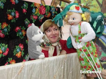 Гладков: «8 работников культуры пришли работать в белгородские сёла и получили 1 млн ₽»