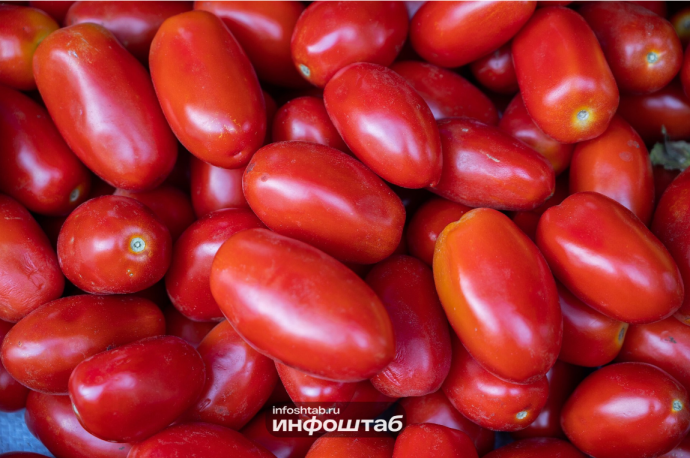 В Астрахани подорожали помидоры и яйца