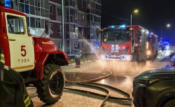 На пожаре в тульском поселке Петровский погибли два человека На пожаре в тульском поселке Петровский погибли два человека