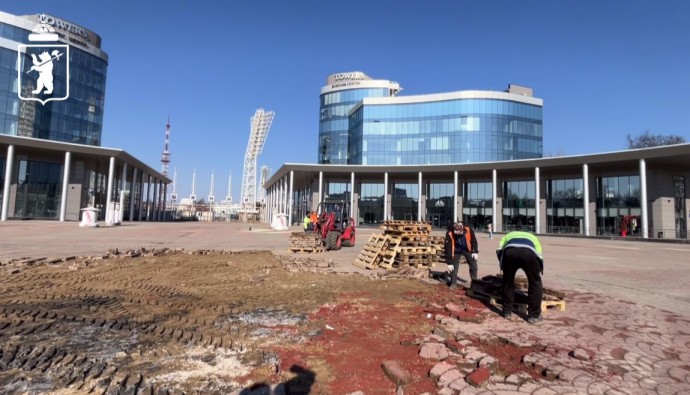 В Ярославле началось благоустройство площади Труда