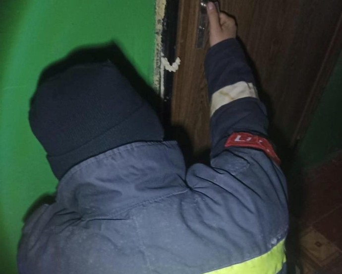 Пензенские спасатели вскрыли квартиру в рабочем поселке Чаадаевка