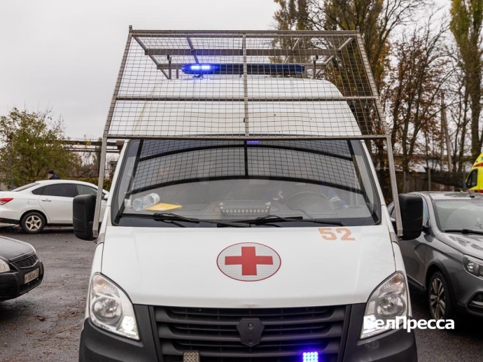 В белгородском приграничье на машины скорой помощи установили спецзащиту