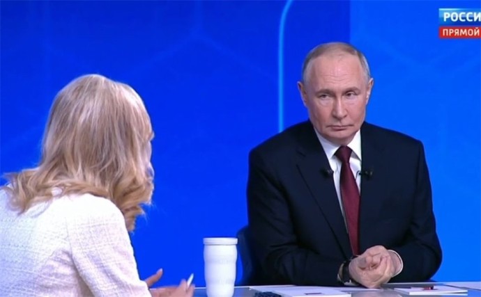 Владимир Путин: необходимо доводить до детей ценность книги