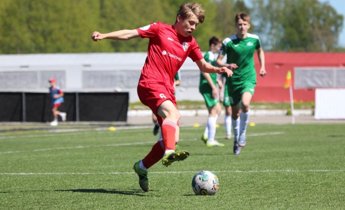 Футбольное поле в Костроме обновят за 8 миллионов ради будущего «Спартака»