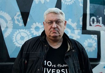 А «караван» идёт