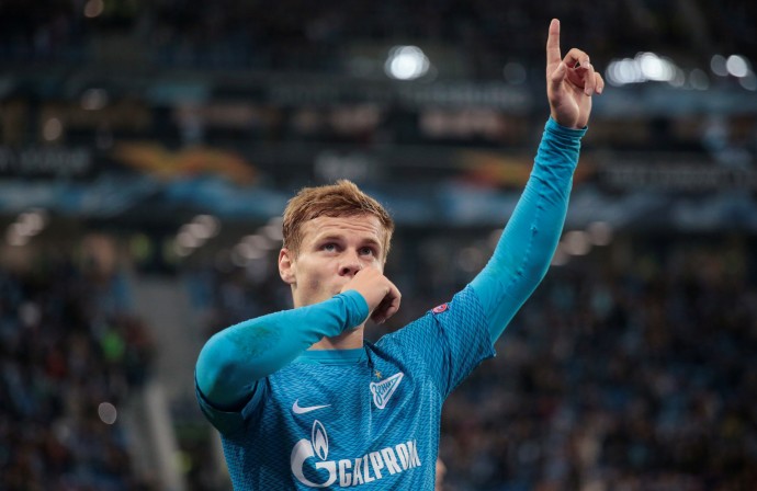 Александр Кокорин набрал штрафов на 1,6 миллиона рублей. Камеры дорожного наблюдения он шлет подальше