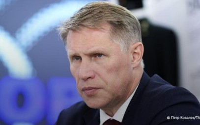 Министр здравоохранения Мурашко заявил, что зарплата врача должна быть почти в два раза выше средней по региону