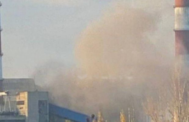 Так не воюют: Зеленский сообщил, что ВС России нанесли авиаудар по Славянской ТЭС