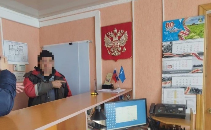 В Северо-Курильске иностранец пытался подкупить сотрудника миграционного пункта