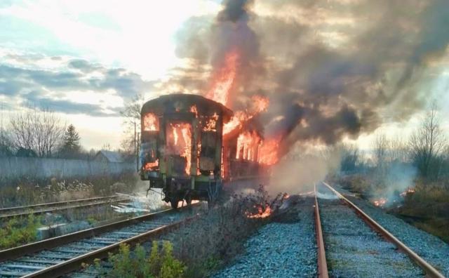 В Башкирии поймали подростков, которые сожгли вагон В Башкирии поймали подростков, которые сожгли вагон