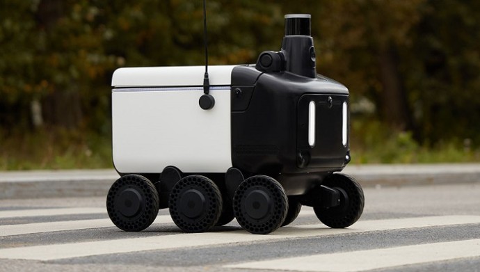 «Яндекс» намерен к концу 2027 года выпустить 20 тысяч новых роботов-доставщиков «Яндекс» намерен к концу 2027 года выпустить 20 тысяч новых роботов-доставщиков