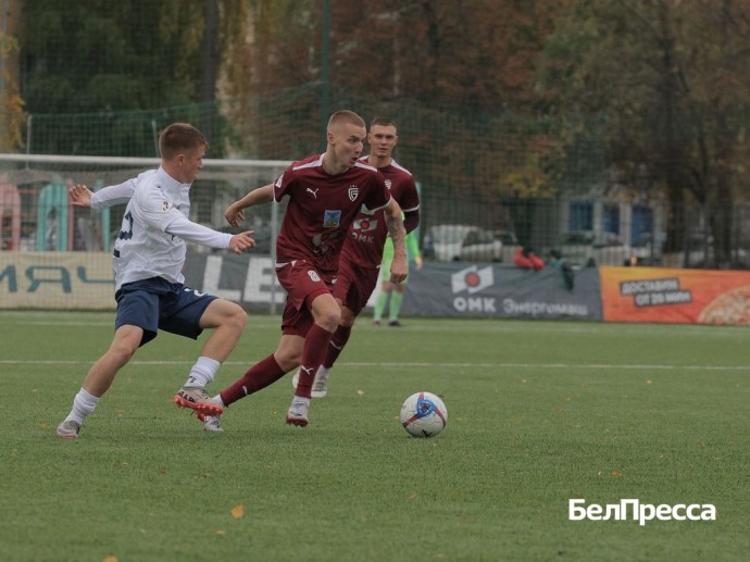 «Салют» находится в шаге от выхода в дивизион «Серебро» второй лиги «Салют» находится в шаге от выхода в дивизион «Серебро» второй лиги