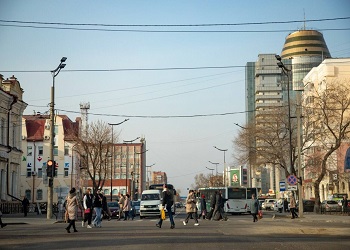 В Благовещенске временно появятся новые дорожные знаки