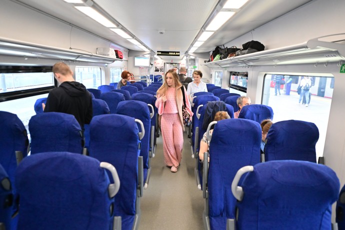 Москва — Санкт-Петербург стал самым популярным ж/д маршрутом осени Москва — Санкт-Петербург стал самым популярным ж/д маршрутом осени