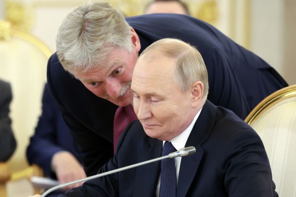 Песков: Подготовка к прямой линии с Путиным идет полным ходом