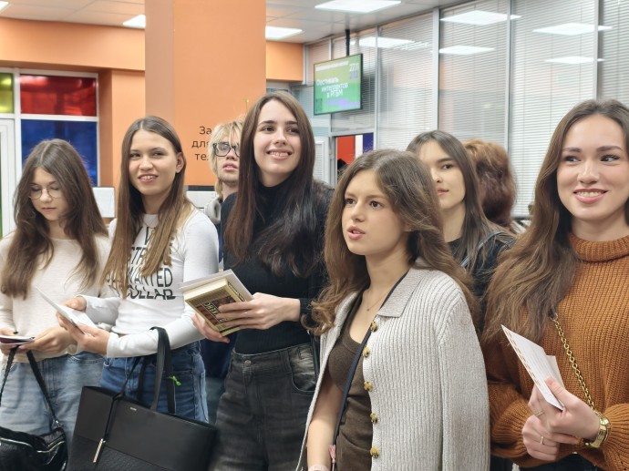 Ежегодный инклюзивный фестиваль прошел в Российской государственной библиотеке для молодежи