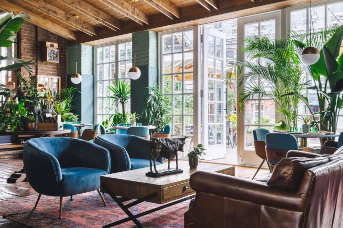 Пространство Blanc превратится в арт-лабиринт: Revenge презентует Navy Brush