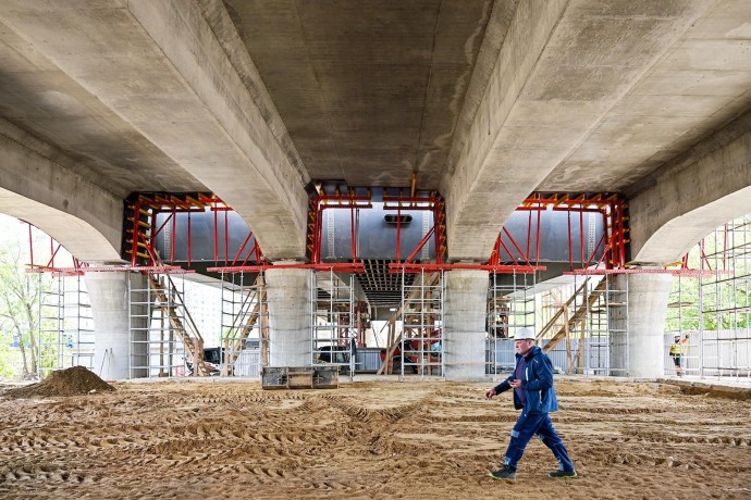 Строительство путепровода в СВАО завершится в этом году — Мэр Москвы