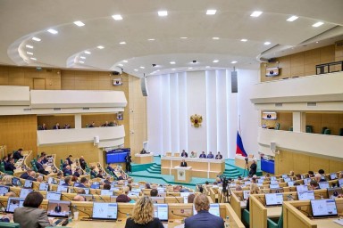 Ольга Любимова выступила на «правительственном часе» в Совете Федерации