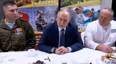 Путин предложил прекратить боевые действия в зоне окружения ВСУ для обеспечения безопасности СМИ