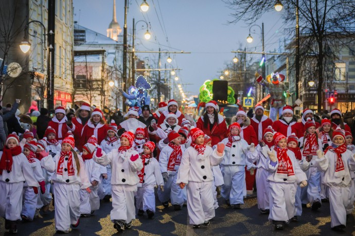 «НаШествие Дедов Морозов» и парад снеговиков: в выходные в Ярославской области запланирована насыщенная программа