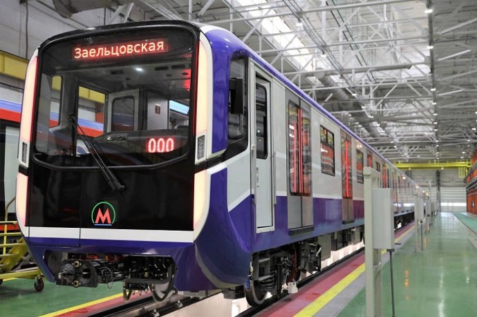«Трансмашхолдинг» отправил в Новосибирск первый современный поезд метро «Трансмашхолдинг» отправил в Новосибирск первый современный поезд метро