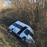 Водителю автобуса стало плохо за рулём, и он съехал в кювет в Знаменском округе