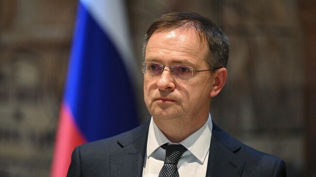 Мединский назвал мэра Львова недоделанным гауляйтером Мединский назвал мэра Львова недоделанным гауляйтером