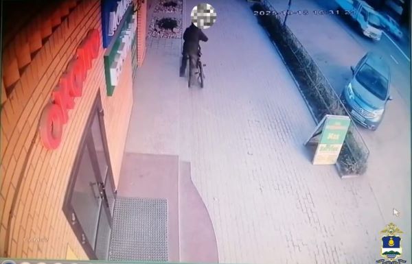 Улан-удэнец украл велосипед школьника Улан-удэнец украл велосипед школьника