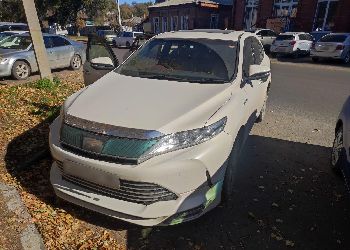 В Благовещенске за долг в 12 миллионов рублей у поручителя арестовали авто