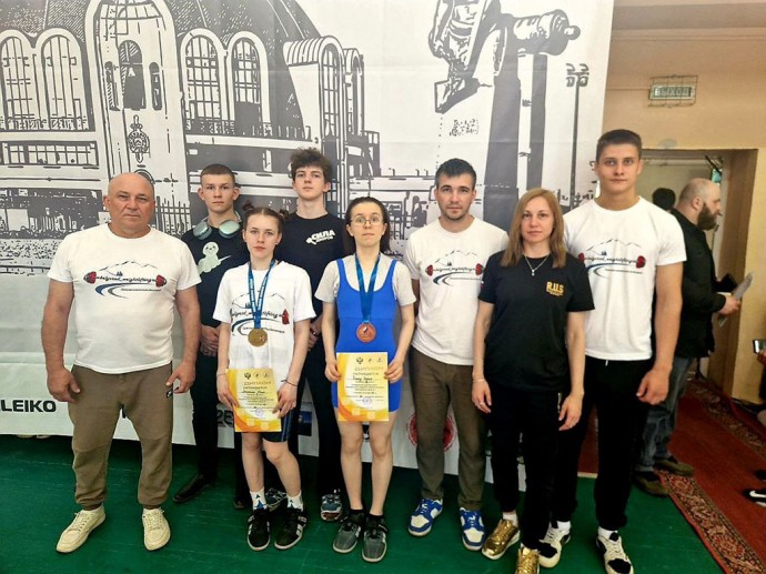 Белгородцы отличились на первенстве и чемпионате ЦФО по тяжёлой атлетике